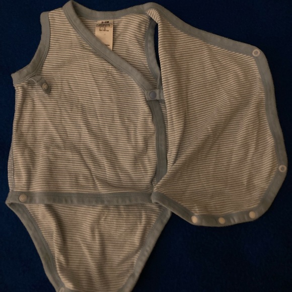 Two Sleeveless Wrap-Style Onesies - Picture 3 of 6